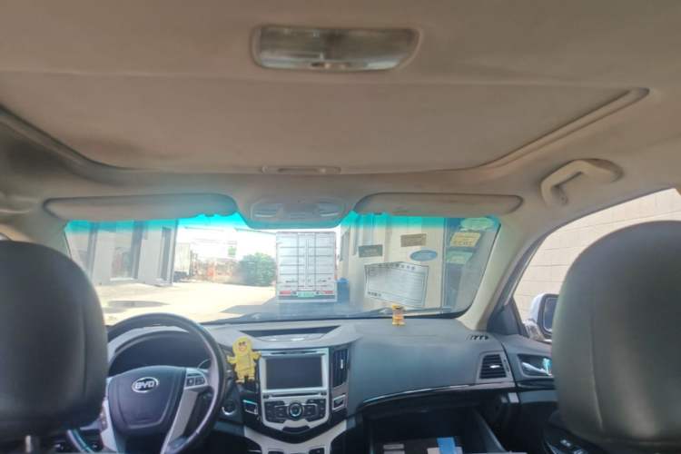 Used BYD Surui 2014 1.5L Manual Luxury Model Headliner