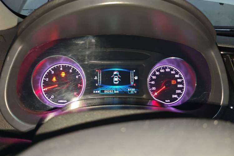 Used BYD Surui 2014 1.5TI Manual Luxury Edition Instrument Cluster