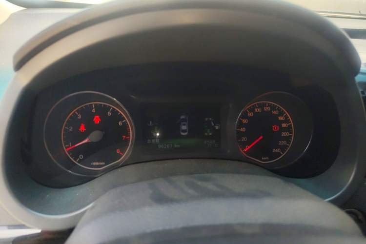 Used BYD Surui 2014 1.5L Manual Luxury Model Instrument Cluster