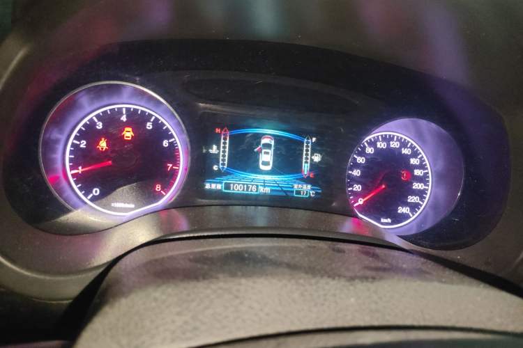 Used BYD Surui 2014 1.5L Manual Luxury Model Instrument Cluster