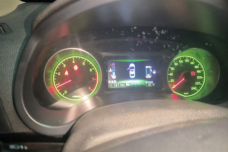 Used BYD Surui 2014 1.5L Manual Luxury Model Instrument Cluster