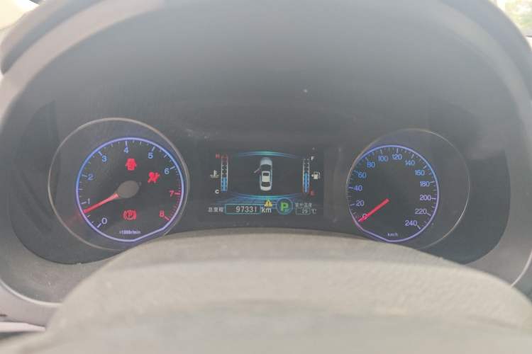 Used BYD Surui 2014 1.5TID Automatic Luxury Model Instrument Cluster