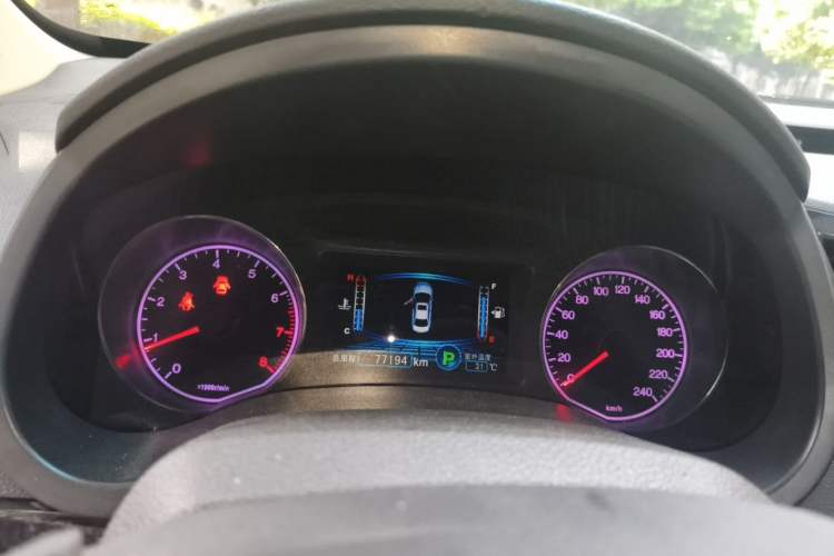 Used BYD Surui 2014 1.5TID Automatic Luxury Model Instrument Cluster