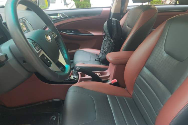 Used BYD Surui 2014 1.5L Manual Luxury Model Left Front Seat