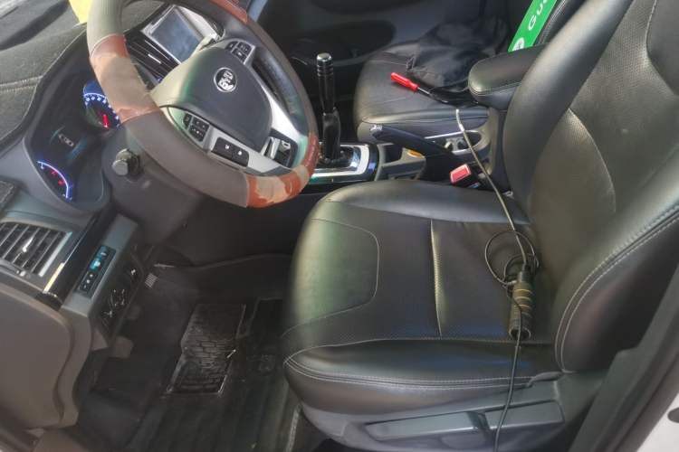 Used BYD Surui 2014 1.5L Manual Luxury Model Left Front Seat