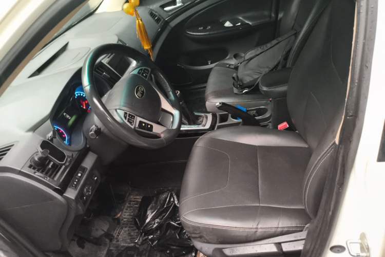 Used BYD Surui 2014 1.5L Manual Luxury Model Left Front Seat