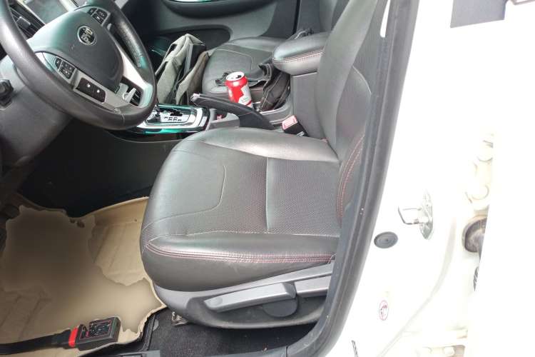 Used BYD Surui 2014 1.5L Automatic Luxury Model Left Front Seat