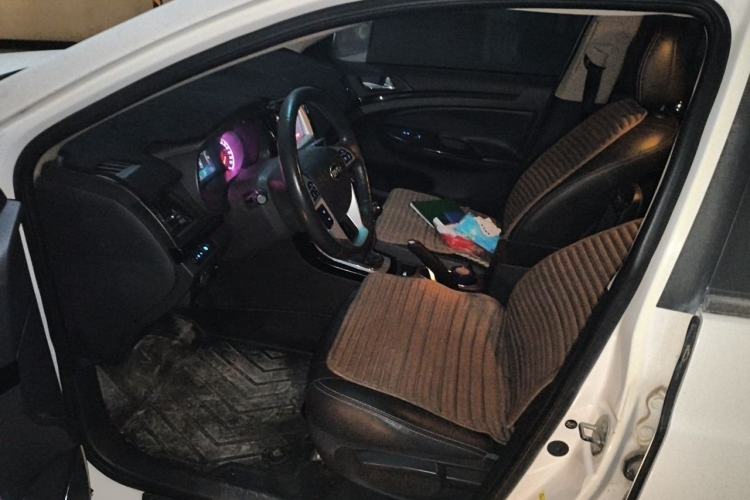 Used BYD Surui 2014 1.5L Manual Luxury Model Left Front Seat