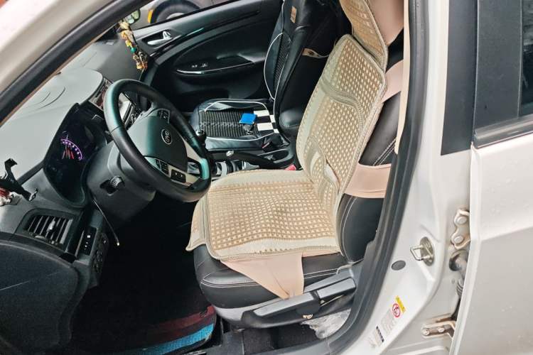 Used BYD Surui 2014 1.5L Manual Luxury Model Left Front Seat