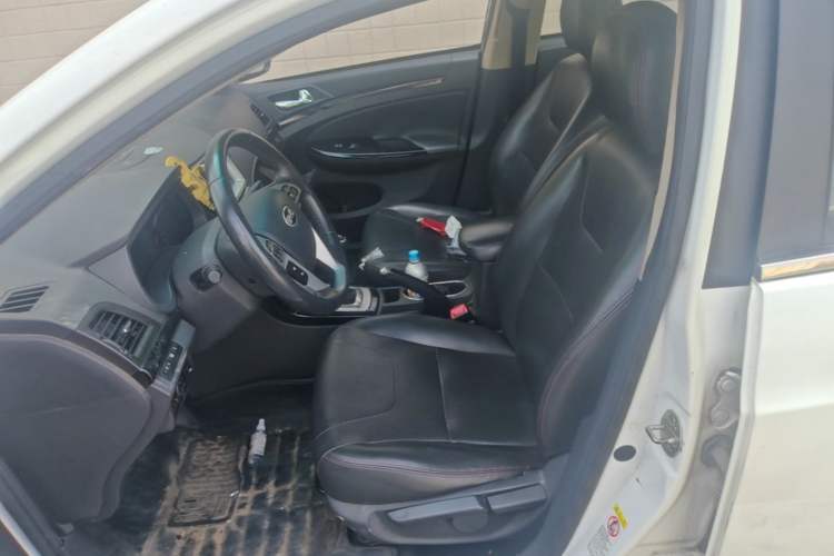 Used BYD Surui 2014 1.5L Manual Luxury Model Left Front Seat