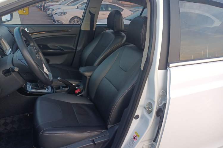 Used BYD Surui 2014 1.5L Manual Luxury Model Left Front Seat