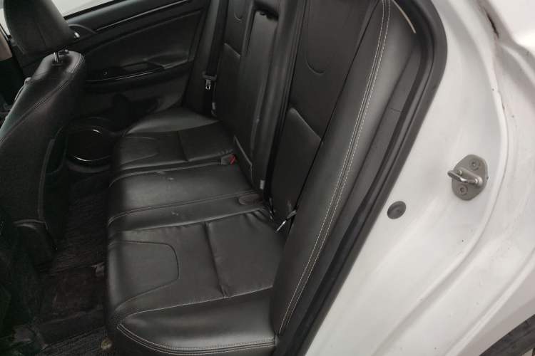 Used BYD Surui 2014 1.5L Manual Luxury Model Left Rear Seat