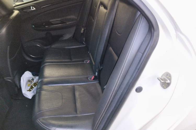Used BYD Surui 2014 1.5L Manual Luxury Model Left Rear Seat