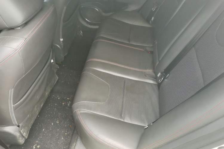 Used BYD Surui 2014 1.5L Manual Luxury Model Left Rear Seat