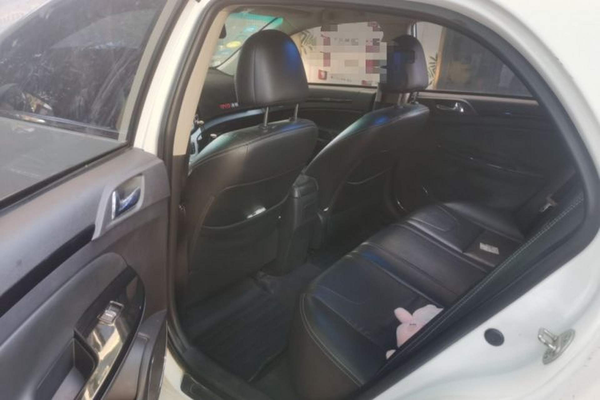 Used BYD Surui 2014 1.5L Manual Luxury Model Left Rear Seat