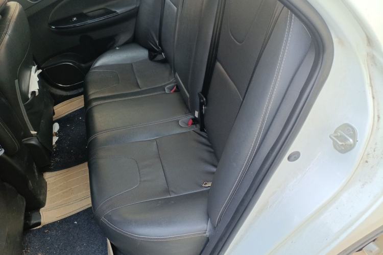 Used BYD Surui 2014 1.5TID Automatic Luxury Model Left Rear Seat