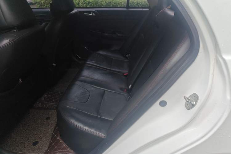 Used BYD Surui 2014 1.5L Manual Luxury Model Left Rear Seat