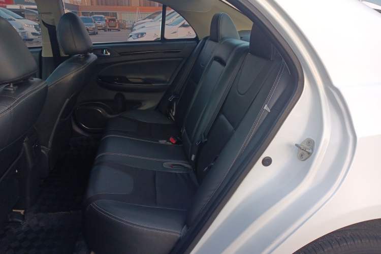 Used BYD Surui 2014 1.5L Manual Luxury Model Left Rear Seat