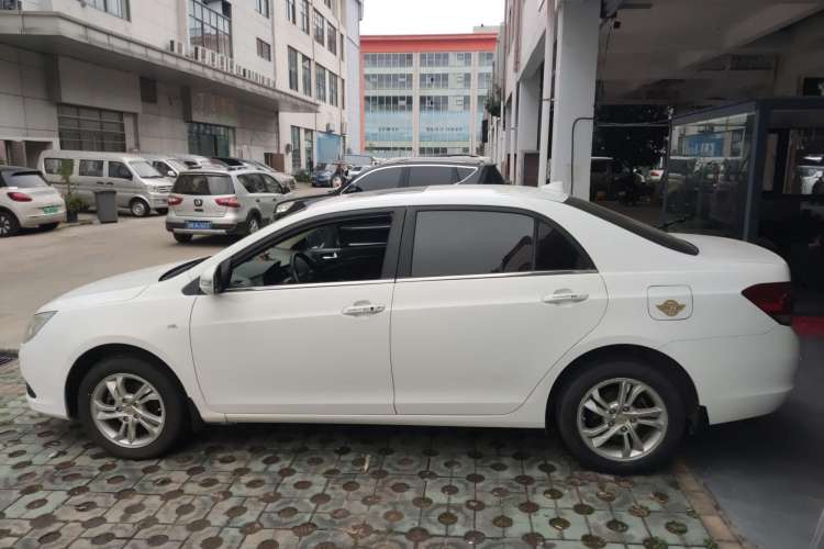 Used BYD Surui 2014 1.5L Manual Luxury Model Left Side