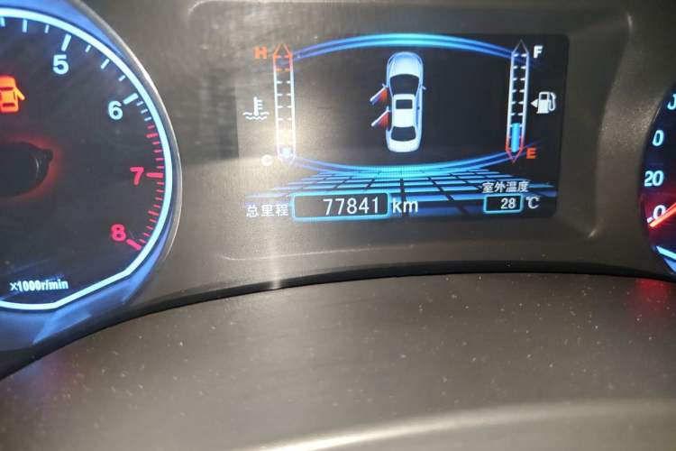 Used BYD Surui 2014 1.5L Manual Luxury Model Odometer Close Up