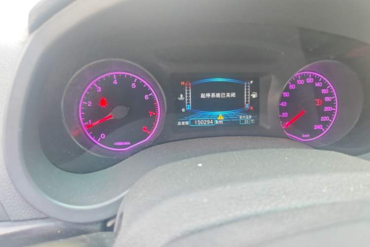 Used BYD Surui 2014 1.5L Manual Luxury Model Odometer Close Up