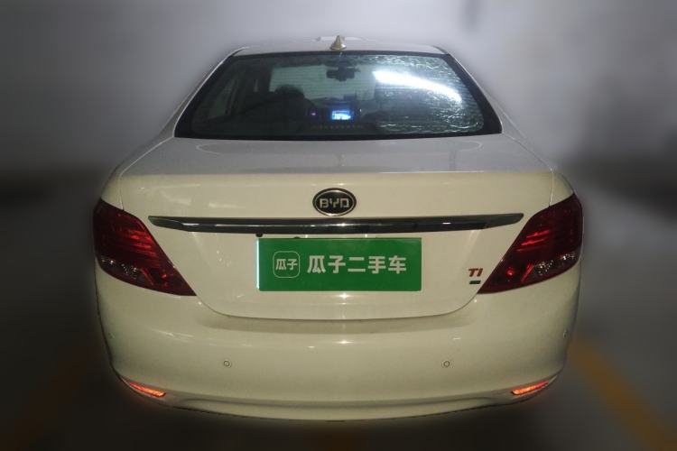 Used BYD Surui 2014 1.5TI Manual Luxury Edition Rear