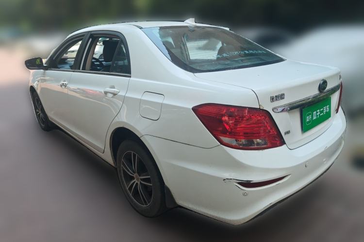 Used BYD Surui 2014 1.5L Manual Luxury Model Rear Left 45 Deg