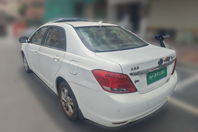 Used BYD Surui 2014 1.5L Automatic Luxury Model Rear Left 45 Deg