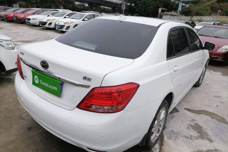 Used BYD Surui 2014 1.5L Manual Luxury Model Rear Right 45 Deg