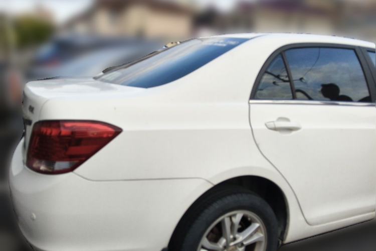 Used BYD Surui 2014 1.5L Manual Luxury Model Rear Right 45 Deg