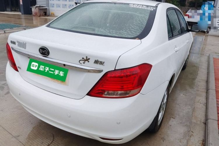 Used BYD Surui 2014 1.5L Manual Luxury Model Rear Right 45 Deg