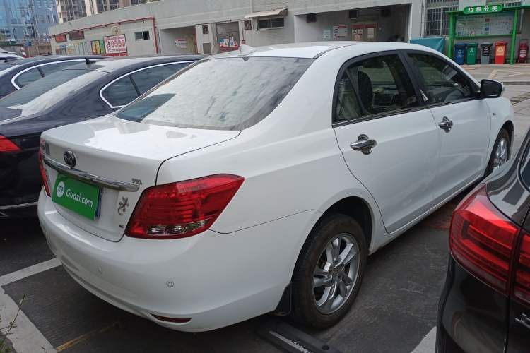 Used BYD Surui 2014 1.5L Automatic Luxury Model Rear Right 45 Deg