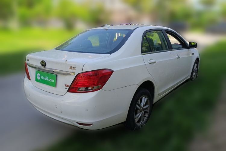 Used BYD Surui 2014 1.5TID Automatic Luxury Model Rear Right 45 Deg