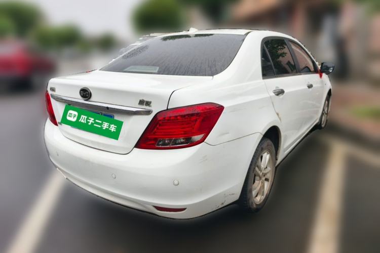 Used BYD Surui 2014 1.5L Manual Luxury Model Rear Right 45 Deg