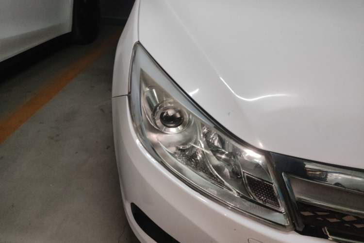 Used BYD Surui 2014 1.5L Manual Luxury Model Right Front Headlight