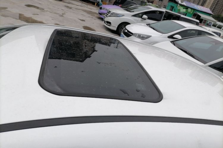 Used BYD Surui 2014 1.5L Manual Luxury Model Roof