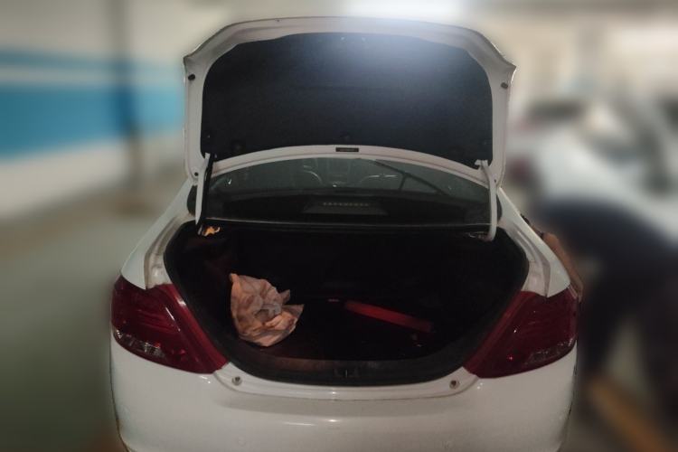 Used BYD Surui 2014 1.5L Manual Luxury Model Trunk