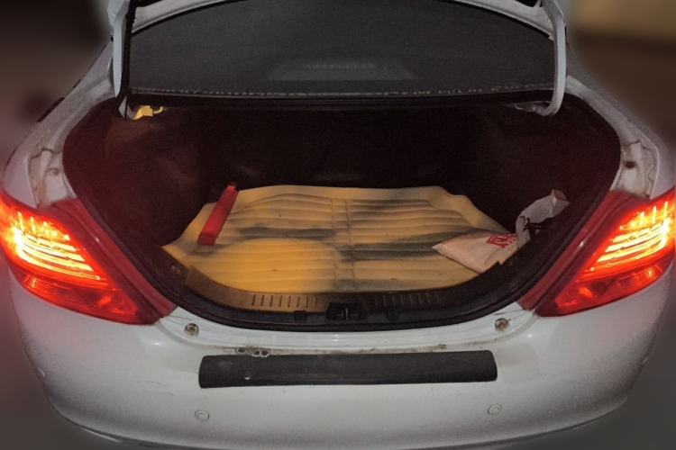 Used BYD Surui 2014 1.5L Manual Luxury Model Trunk