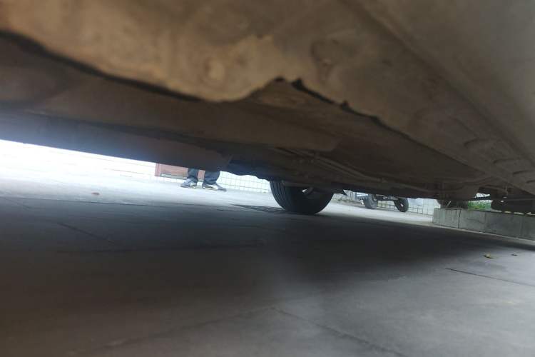 Used BYD Surui 2015 1.5L Manual Luxury Model Chassis Front Left