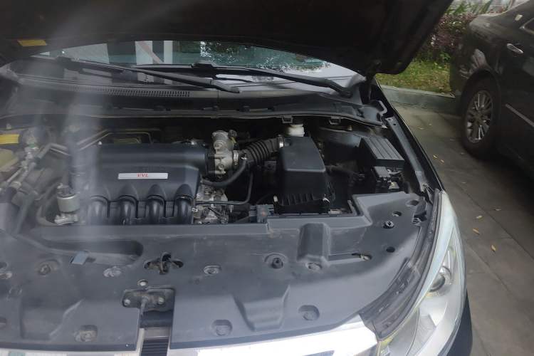 Used BYD Surui 2015 1.5L Manual Luxury Model Engine Bay Left