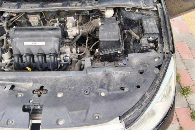 Used BYD Surui 2015 1.5L Manual Luxury Model Engine Bay Left