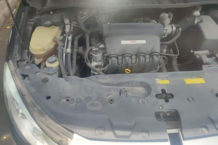 Used BYD Surui 2015 Revised Version 1.5L Automatic Luxury Edition Engine Bay Right
