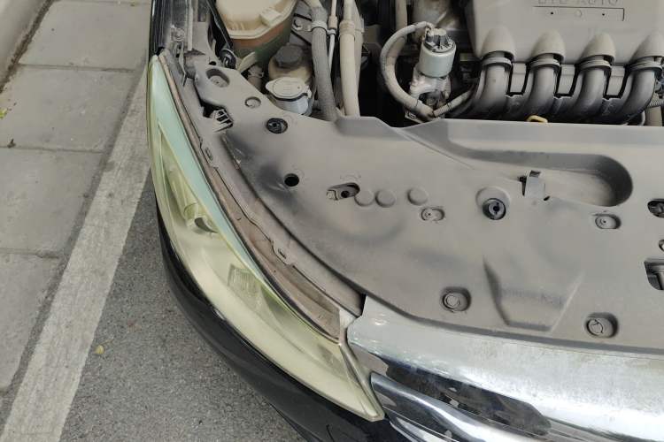 Used BYD Surui 2015 1.5L Manual Luxury Model Engine Bay Right