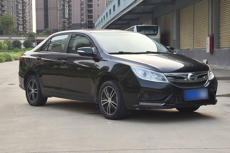 Used BYD Surui 2015 Revised Version 1.5L Manual Luxury Edition Exterior 3