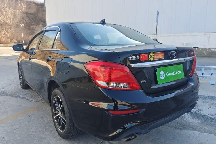 Used BYD Surui 2015 1.5L Manual Luxury Model Exterior 4