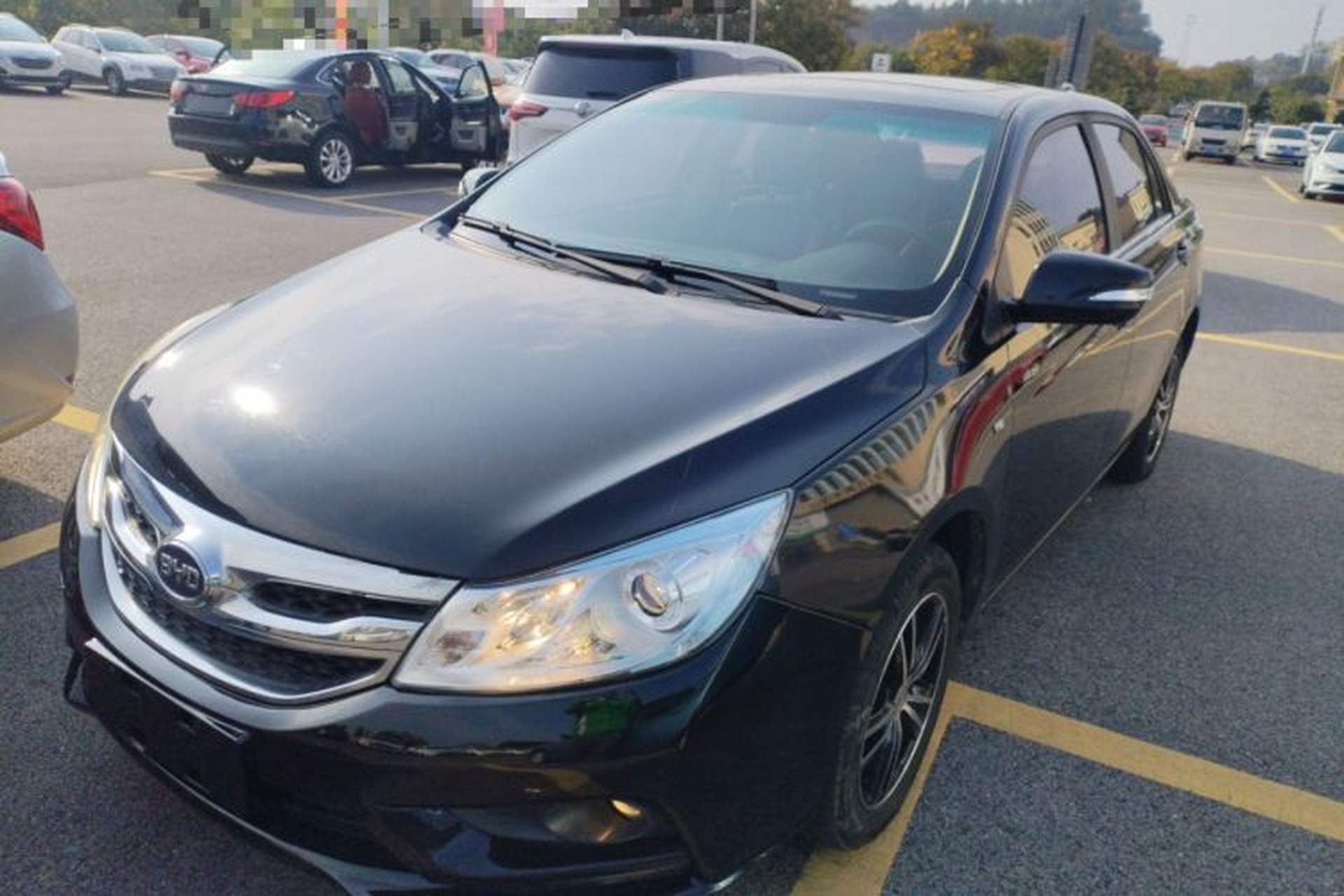 Used BYD Surui 2015 Revised Version 1.5L Manual Luxury Edition Front Left 45 Deg
