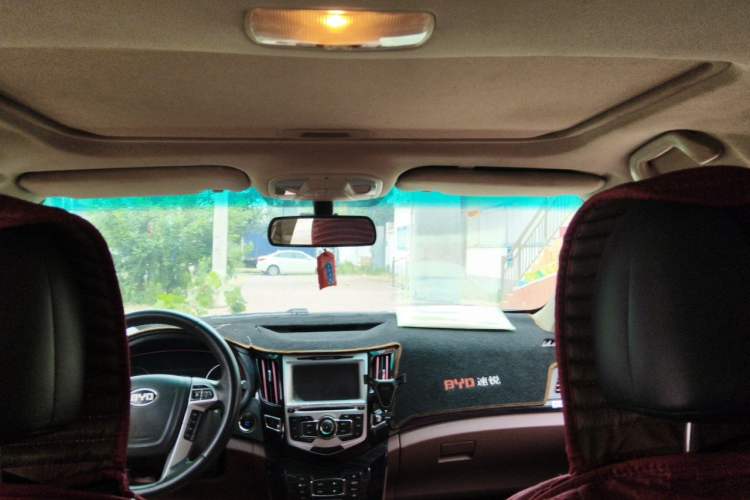 Used BYD Surui 2015 1.5L Manual Luxury Model Headliner