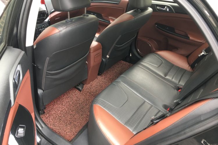 Used BYD Surui 2015 1.5L Automatic Luxury Model Interior 4