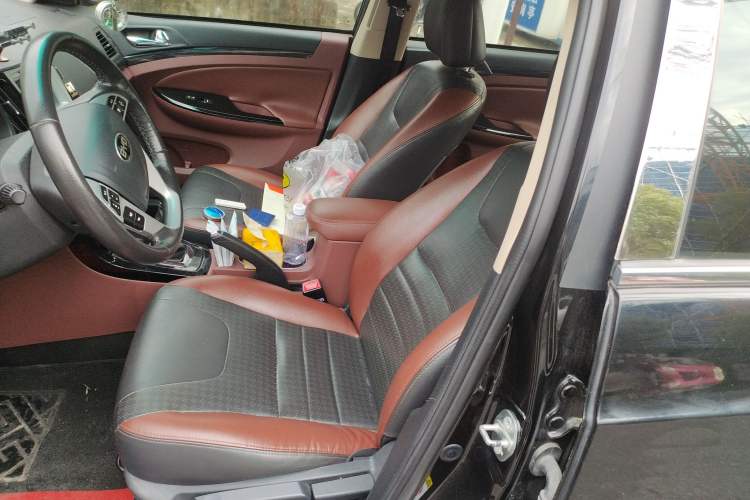 Used BYD Surui 2015 1.5L Manual Luxury Model Left Front Seat