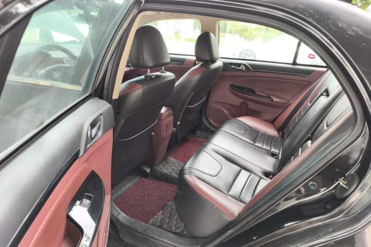 Used BYD Surui 2015 1.5L Manual Luxury Model Left Rear Seat